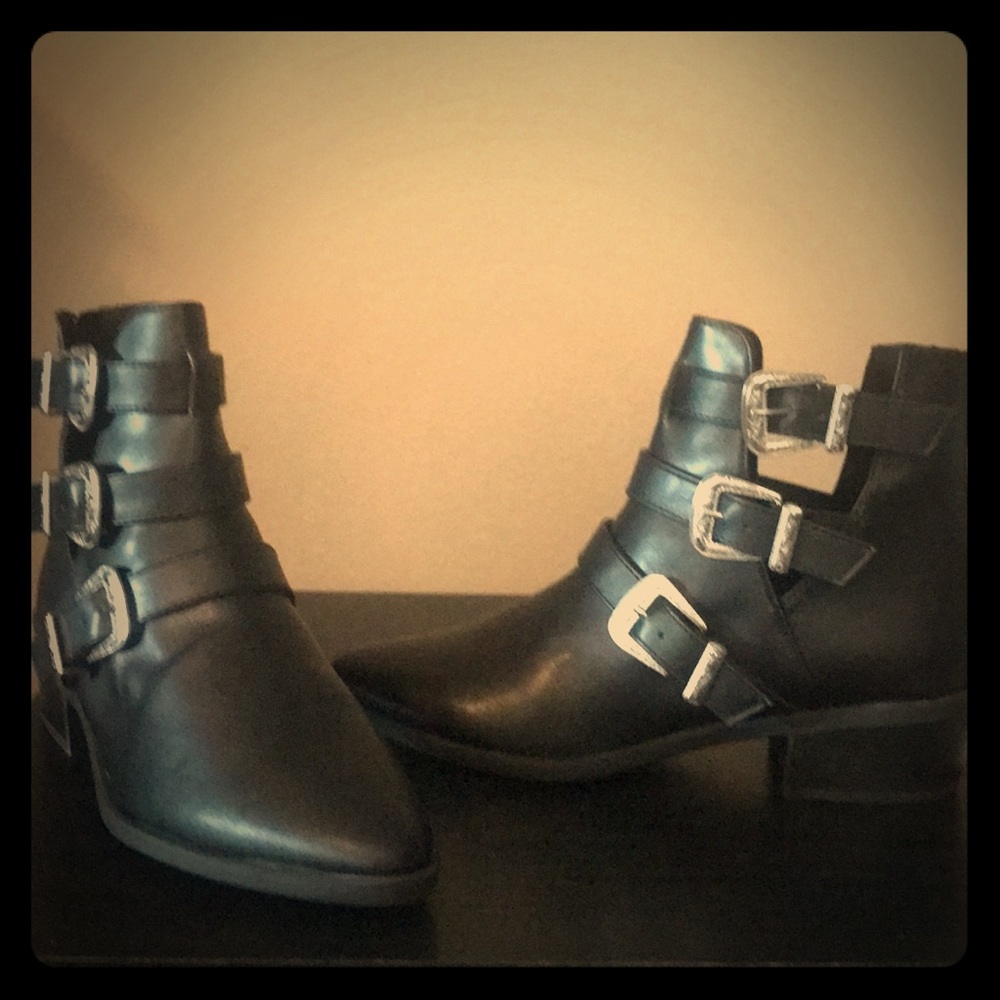 Beautiful Silver Buckled Ankle Boots